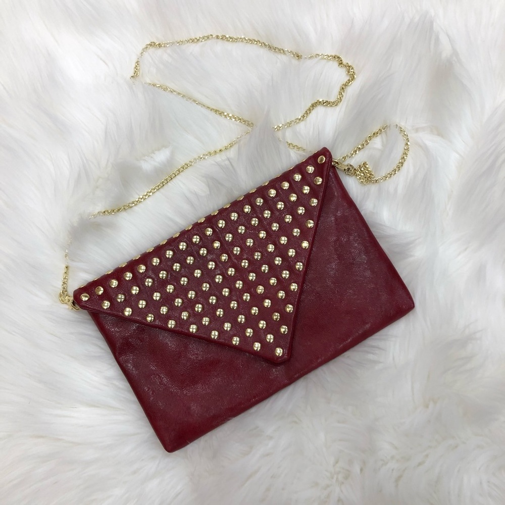 NWOT Steve Madden Gold Studded Envelope purse